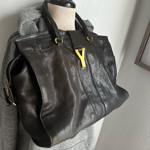 YSL handbag - Picture 3 of 8